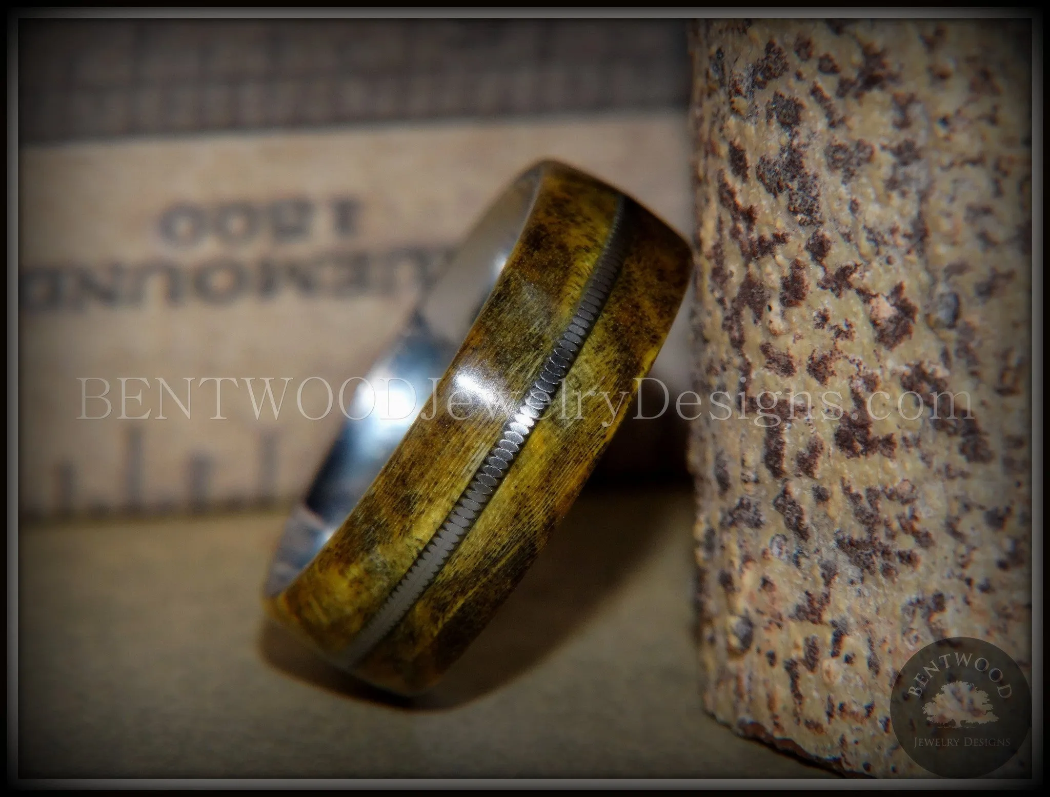 Bentwood Ring - Forest Dye Box Elder on Surgical Stainless Steel with Silver Guitar String Inlay