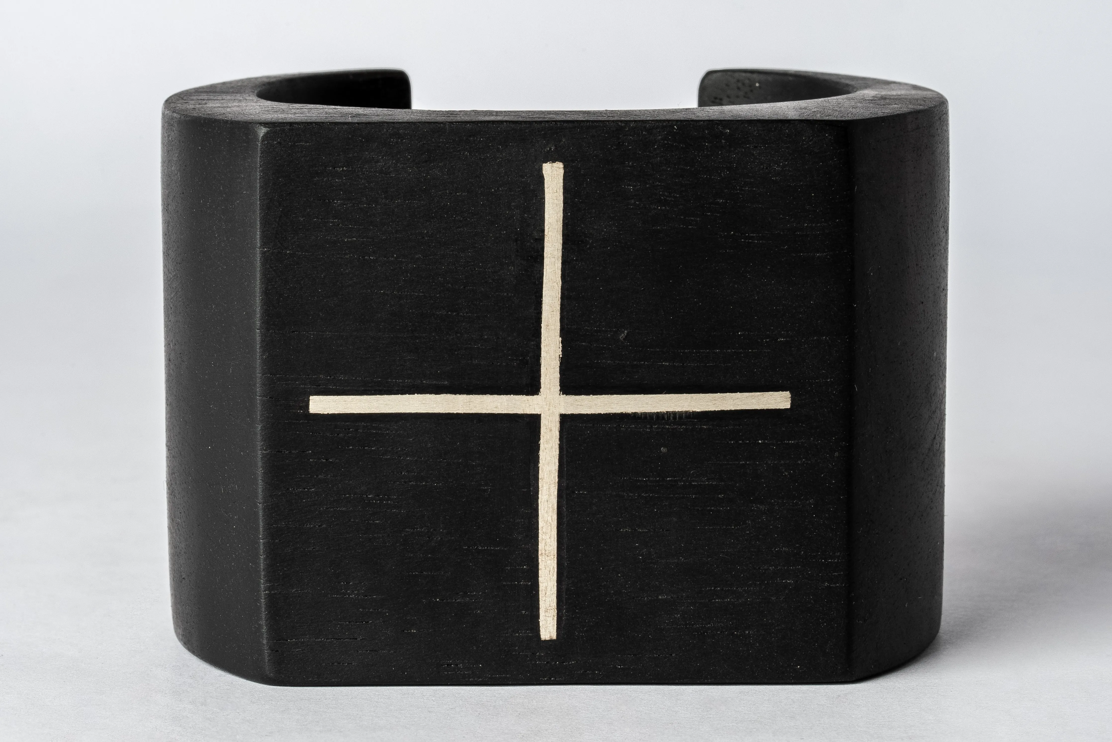 Crescent Plane Bracelet (Ando Plus, 60mm, KU MA)